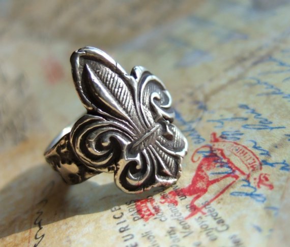 Fleur De Lis Ring - HappyGoLicky Jewelry