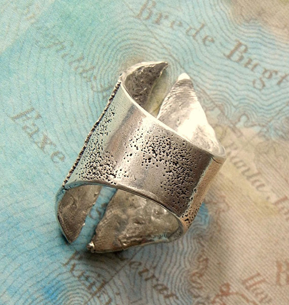 Sterling Silver Bustier Ring - HappyGoLicky Jewelry