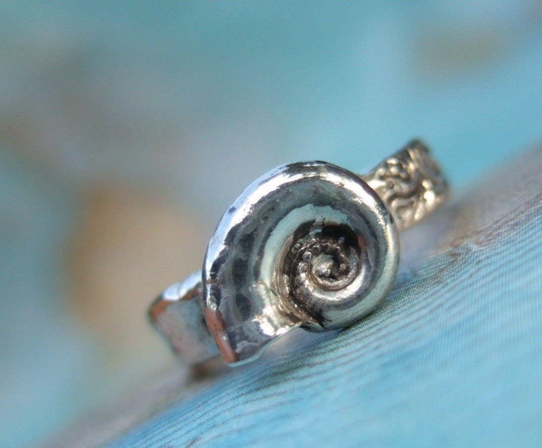 Simple SeaShell Ring - HappyGoLicky Jewelry