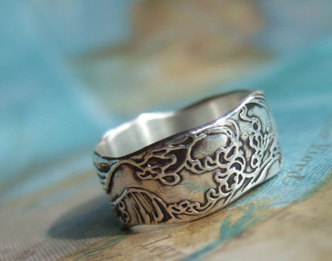 Nautical Ocean Waves Ring - HappyGoLicky Jewelry