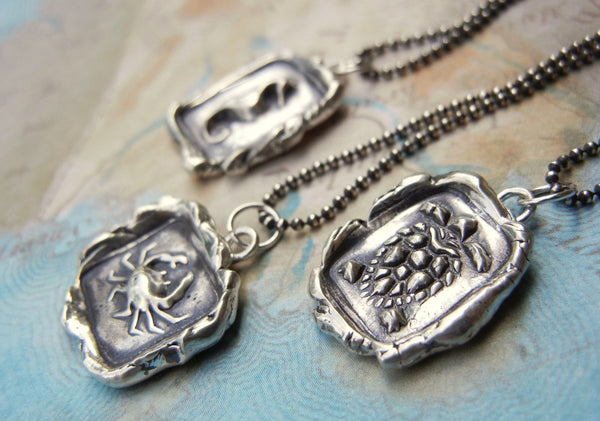 Sea Turtle Wax Seal Necklace - HappyGoLicky Jewelry