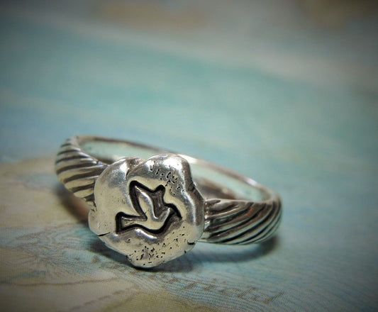 Tiny Dove Ring - HappyGoLicky Jewelry