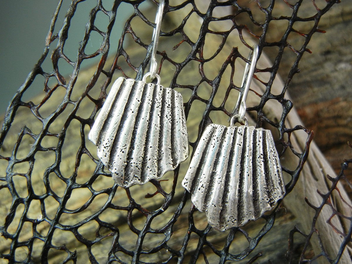 SeaShell Silver Earrings - HappyGoLicky Jewelry