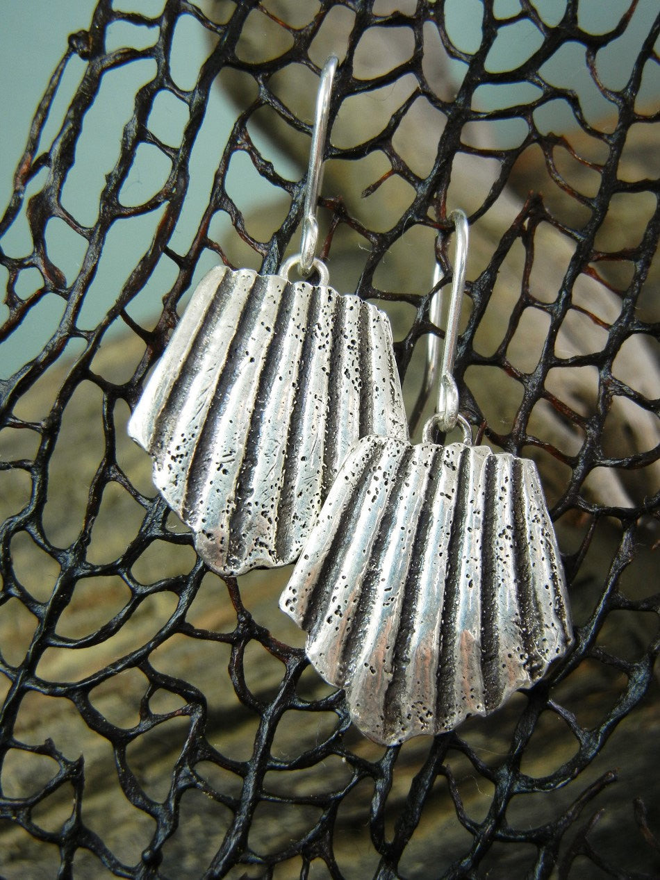 SeaShell Silver Earrings - HappyGoLicky Jewelry