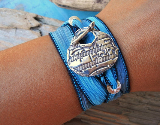 Musical Notes Bracelet Jewelry