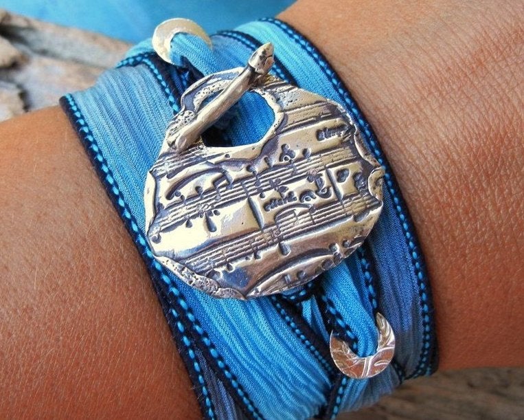 Musical Notes Silk Wrap Bracelet