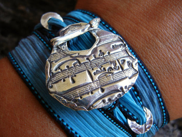Musical Notes Bracelet Jewelry